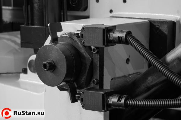 Гидравлический ленточнопильный станок Stalex BS-460G-JC фото №10 Гидравлический ленточнопильный станок Stalex BS-460G-JC фото №10