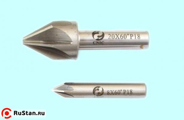 Зенковка d 12,5х20.0х 52 конус 60° dхв=8мм Р18 ц/х Z=6 DIN334A "CNIC" фото №1 Зенковка d 12,5х20.0х 52 конус 60° dхв=8мм Р18 ц/х Z=6 DIN334A "CNIC" фото №1