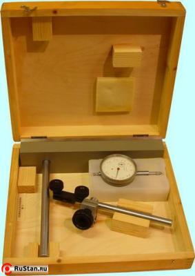 Штатив для измер. головок типа Ш-III с индикатором ИЧ10-2М кл.точн.1(0,01) d=8Н8 г.в.1992 фото №1