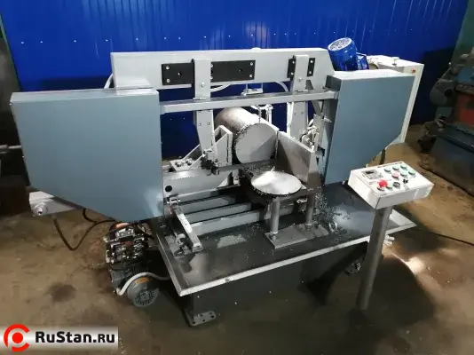 Поворотный ленточнопильный станок по металлу SL320G фото №1 Поворотный ленточнопильный станок по металлу SL320G фото №1