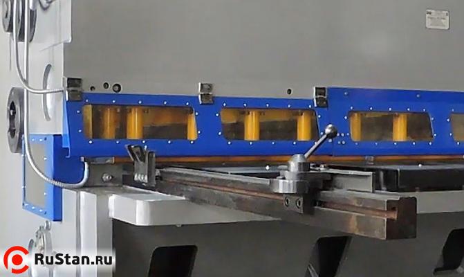 Гидравлические гильотинные ножницы НГ3427 фото №5 Гидравлические гильотинные ножницы НГ3427 фото №5