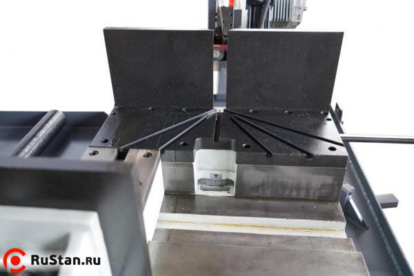 Полуавтоматический ленточнопильный станок METAL MASTER BSM-330 SAF маятникового типа фото №4 BSM-330 SAF фото №4