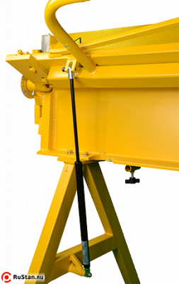 Станок LBM-3007 оснащен пневмокомпенсаторами на гибочную и прижимную балку фото №12 Станок LBM-3007 оснащен пневмокомпенсаторами на гибочную и прижимную балку фото №12