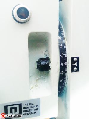 Вертикально-фрезерный станок FPV-32 фото №3 Вертикально-фрезерный станок FPV-32 фото №3