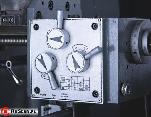 Двигатель и коробка подач по осям X / Y. 9 скоростей, рабочий ход 24 - 402 мм/мин Opti МТ50 фото №3 Двигатель и коробка подач по осям X / Y. 9 скоростей, рабочий ход 24 - 402 мм/мин фото №3