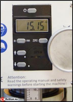 Система индикации положения инструмента позволяет выбирать ход пиноли с точностью до сотых долей миллиметра. фото №19 METAL MASTER BF 20 VARIO фото №19