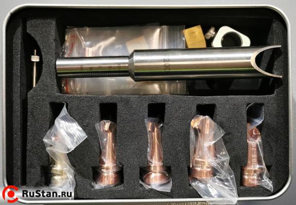 Набр сопел Ручной лазерный сварочный аппарат Raptor SFW-3000 PRO 5в1 (3000Вт Raycus) фото №12 Набр сопел Ручной лазерный сварочный аппарат Raptor SFW-3000 PRO 5в1 (3000Вт Raycus) фото №12