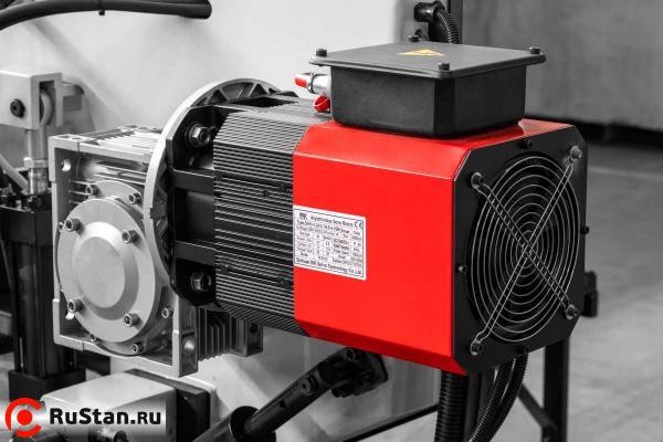 Гидравлический ленточнопильный станок Stalex BS-460G-JC SERVO фото №9 BS-460G-JC SERVO фото №9