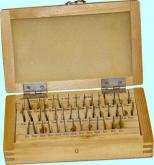 Наборы концевых мер длины №11, кл.точн.3 (43 меры от 0,3 до 0,9мм)(КРИН)